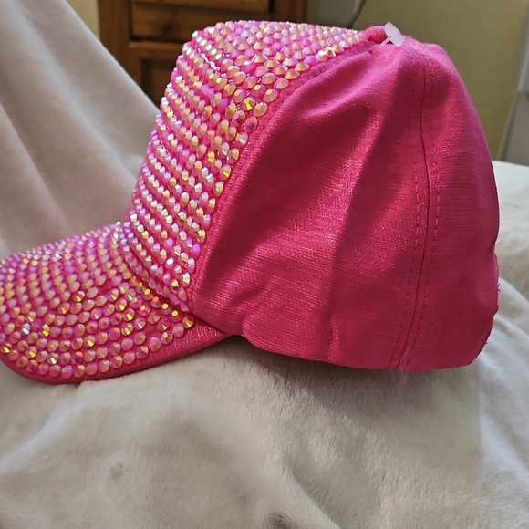 Metallic Shiny Pink & Iridescent Rhinestone Studded Cap Hat Adjustable Stap NWOT - Picture 3 of 9